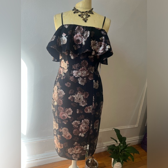 Premier Amour Floral Foil Short Sleeve Midi Sheath Dress - Picture 4 of 5